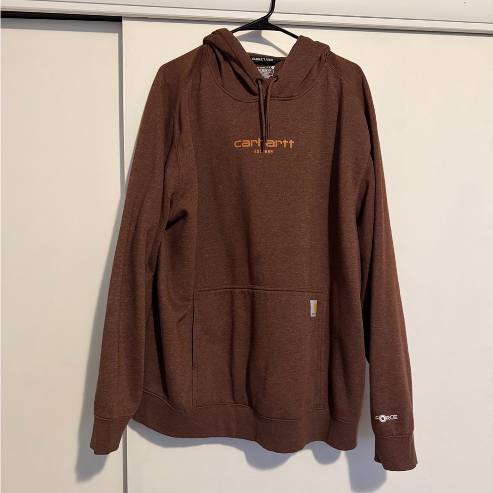 Carhartt Men’s maroon Logo Hoodie - Comfortable Workwear Pullover